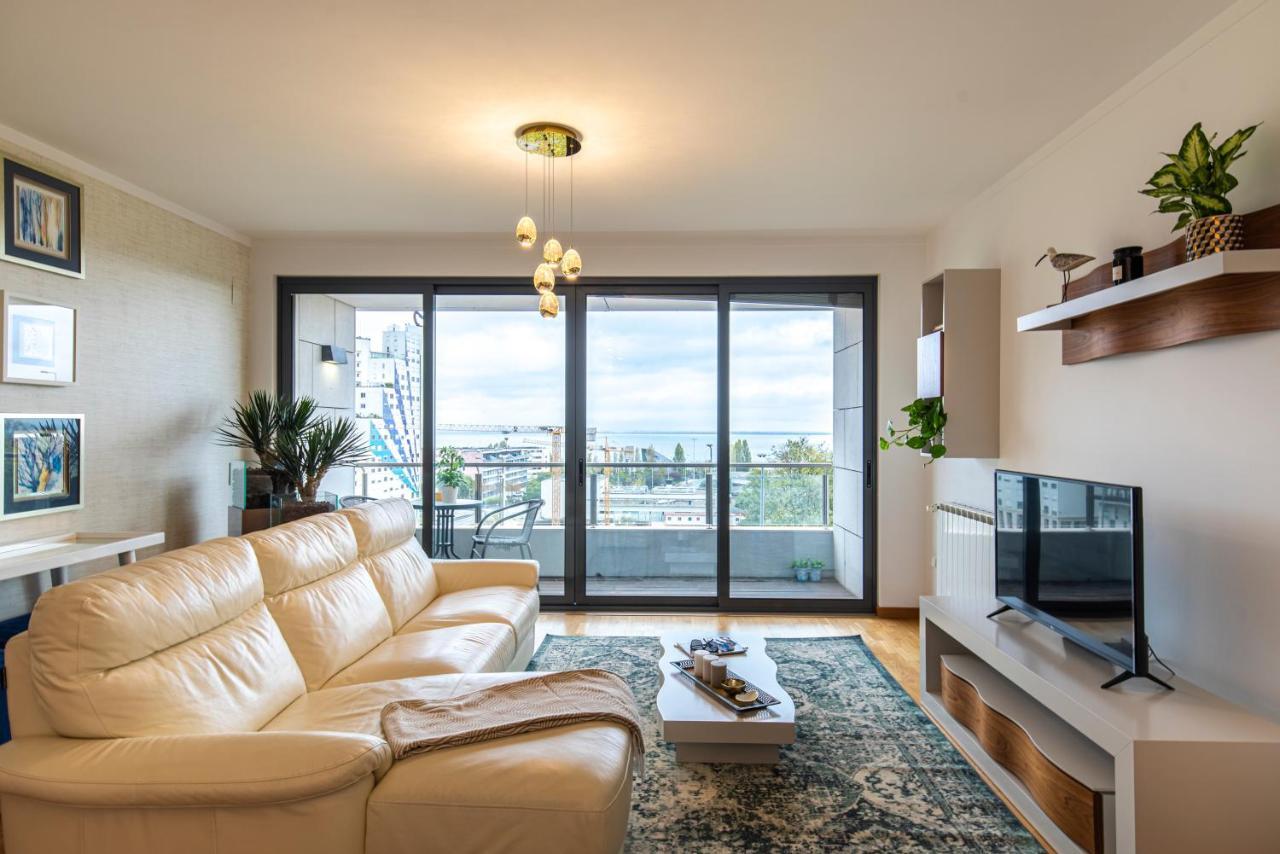 River View Apartment By Lisbon Heart Exterior foto